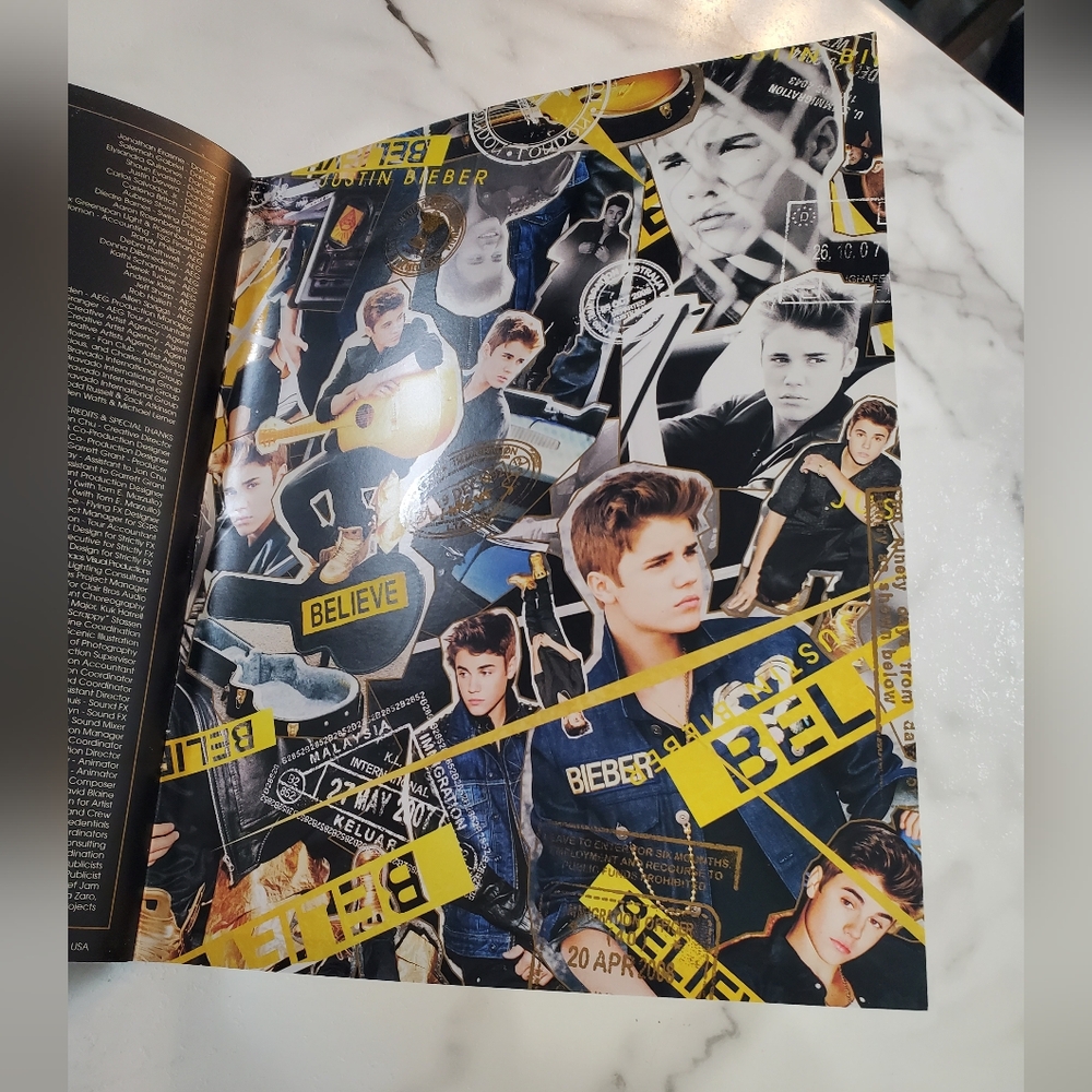 Justin Bieber Believe All Around The World Concert Program Live Tour Book 2012 - Picture 6 of 7
